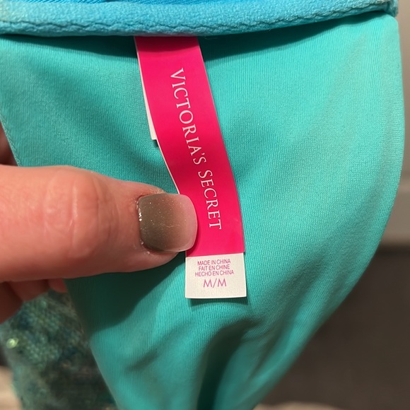 Gorgeous Sequenced Bandeau tops, tie in the back. - Picture 5 of 6